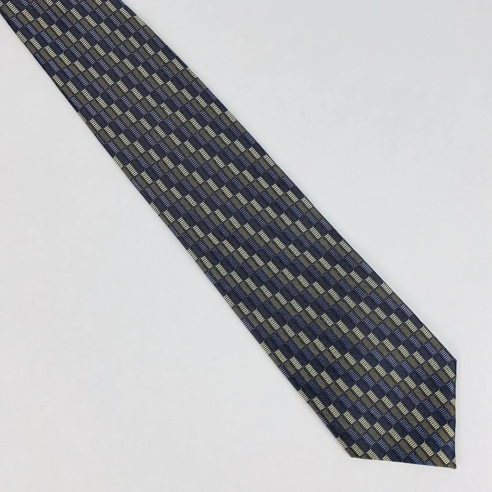Bill Blass Black‎ Label Men's Neck Tie 100% Silk Blue (T)